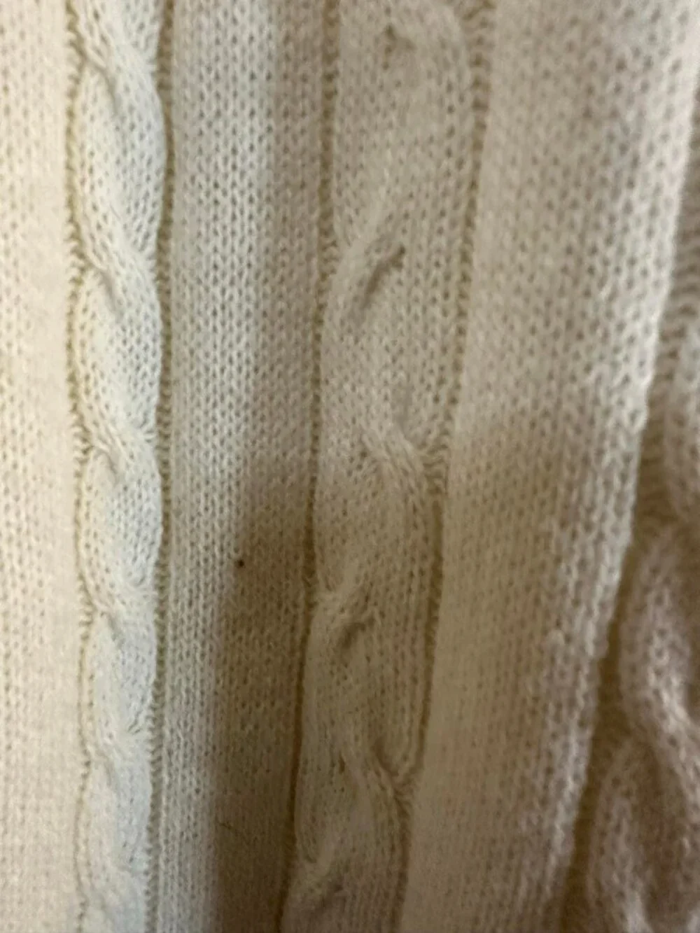 Turtle Bay Ivory Cream Cable Knit Button Front Cardigan Sweater L - Picture 2 of 6